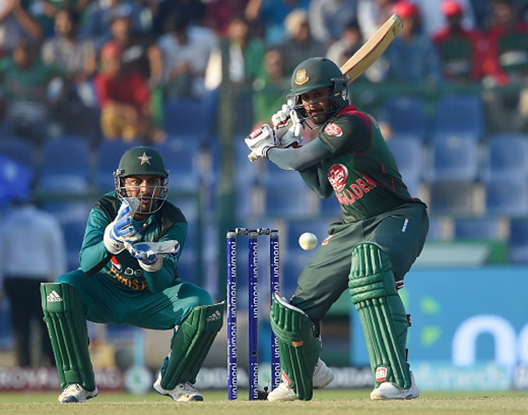 মহম্মদ মিঠুন: পাকিস্তানের বিরুদ্ধে আর এক সফল ব্যাটসম্যান। মুশফিকুরের সঙ্গে মিঠুনের জুটি বদলে দিয়েছিল ম্যাচের চেহারা। ভারতের বিরুদ্ধেও মিঠুনের ভূমিকা গুরুত্বপূর্ণ হতে চলেছে।