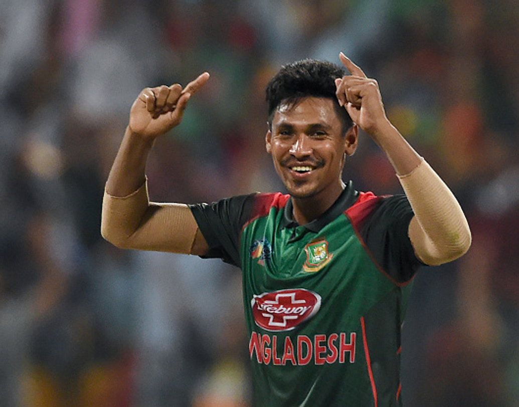 মুস্তাফিজুর রহমান: বাঁহাতি মুস্তাফিজুর দলের মূল বোলিং শক্তি। পাকিস্তানের বিরুদ্ধে কার্যত সেমিফাইনালে একার হাতেই শেষ করে দিয়েছিলেন বিপক্ষকে। আজকের ম্যাচে ভারতীয় ব্যাটসম্যানদেরও তাঁকে সমীহ করে চলতে হবে।