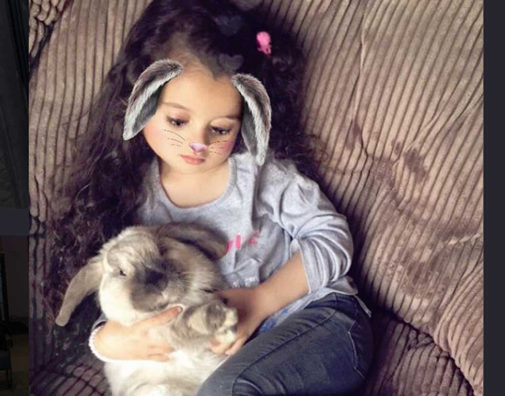 মিয়া আফলালোর ১২টি ফটো পোস্টের পরই ইনস্টাগ্রামে ফলোয়ারের সংখ্যা প্রায় ৬০ হাজারের কাছাকাছি।