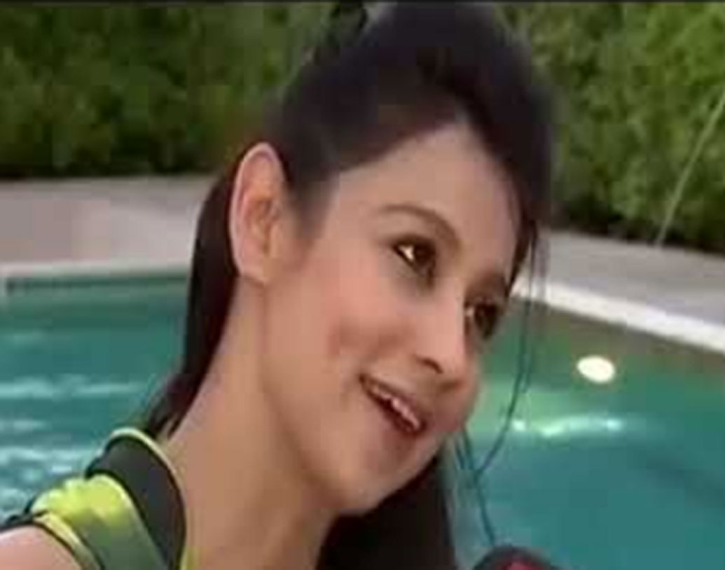 রিহান বলেন, “বন্ধুর পাঠানো ছবি দেখে মনে হয়েছিল ও তামাশা করছে। কিন্তু নেট দুনিয়ায় আমি যে বিখ্যাত হয়ে গিয়েছি সেটা জানতে পেরে খুব আনন্দ হচ্ছে।”