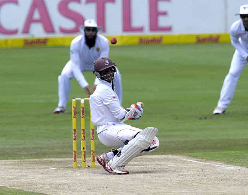 শিবনারায়ণ চন্দ্রপল: ওয়েস্ট ইন্ডিজের সর্বকালের সেরাদের তালিকায় থাকবেন। ১৬৪টি টেস্ট খেলা চন্দ্রপল ১৯৯৪ সালে ইংল্যান্ডের বিরুদ্ধে যাত্রা শুরু করেন। আর শেষ ম্যাচ খেলেন একই দলের বিরুদ্ধে ২০১৫ সালে।