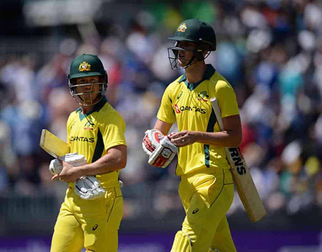 তৃতীয় টেস্টটি হবে ২৬ ডিসেম্বর। এমসিজি, মেলবোর্নে। আর শেষ টেস্ট ম্যাচটি খেলা হবে সিডনির এসসিজি গ্রাউন্ডে। ৩ জানুয়ারি।