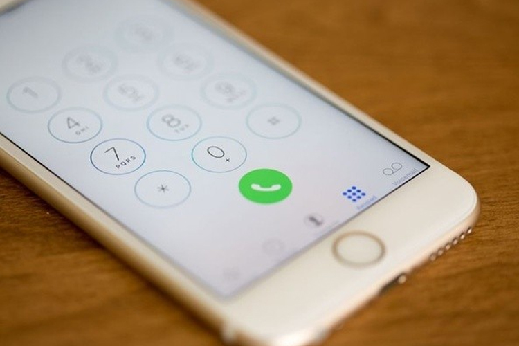 *#21# : আপনার ফোনের মেসেজ, ভয়েস কল বা ফোনের অন্যান্য ডেটা কি অপর লোকের কাছে ফরওয়ার্ড হয়ে যাচ্ছে আপনার অজান্তেই?  তাহলে ডায়াল করুন এই নম্বরটি। সঙ্গে সঙ্গেই একটি কোড আসবে আপনার ফোনে। মোবাইল ডেটা অন্য কোনও নম্বরে ট্রান্সফার হচ্ছে কি না জেনে যাবেন।