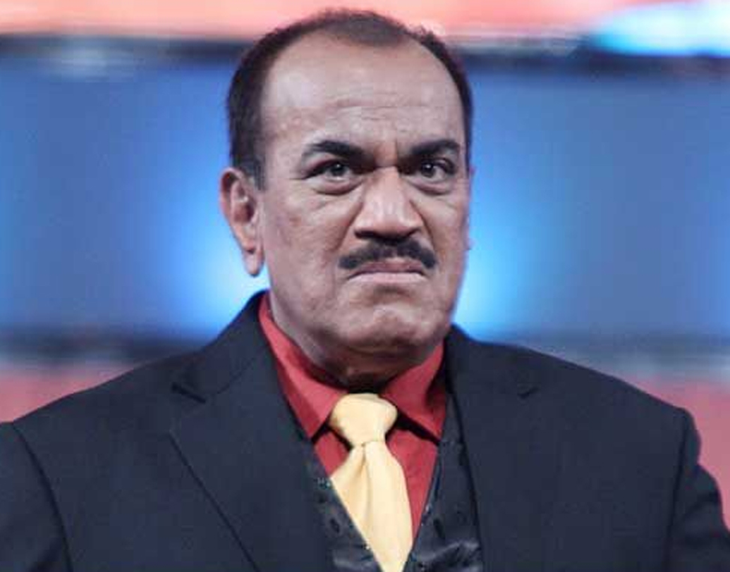 শিবাজি শতমের নামটা চেনা চেনা লাগছে? অনেকেই মাথা নেড়ে ‘না’ বলবেন। এসিপি প্রদ্যুম্ন নামটা শুনেছেন? এ বার নিশ্চয়ই মনে পড়েছে, এসিপি প্রদ্যুম্নই আসলে শিবাজি। ওই সিরিয়ালের জন্য জনপ্রিয়তার জন্য সিংহভাগই দাবি করতে পারেন তিনি। তবে ‘এসিপি’ হওয়ার আগে ব্যাঙ্কের ক্যাশিয়ার হিসাবে কাজ করতেন তিনি।