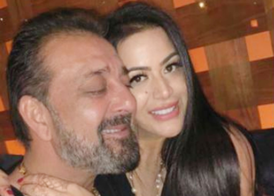 ত্রিশালা দত্ত: সঞ্জয় দত্তের প্রথম স্ত্রী রিচা শর্মার মেয়ে ত্রিশালা। এই মুহূর্তে নিউ ইয়র্কে থাকেন তিনি। সেখানকার জন জে কলেজ অফ ক্রিমিনাল জাস্টিস থেকে আইনে স্নাতক সঞ্জয়ের মেয়ে।