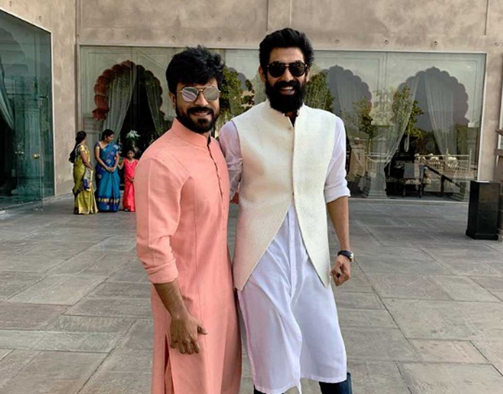 ‘বল্লালদেব’ রানা ডাগ্গুবতীর সঙ্গেও কার্তিকেয়কে বিয়ের অনুষ্ঠানে আনন্দ করতে দেখা গিয়েছে। ছিলেন রামচরণ ও অন্যান্যরাও।