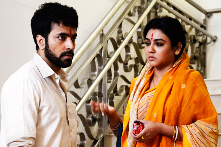 Celebrity Interview: Jaya and Abir share their journey of upcoming film Bijoya dgtl