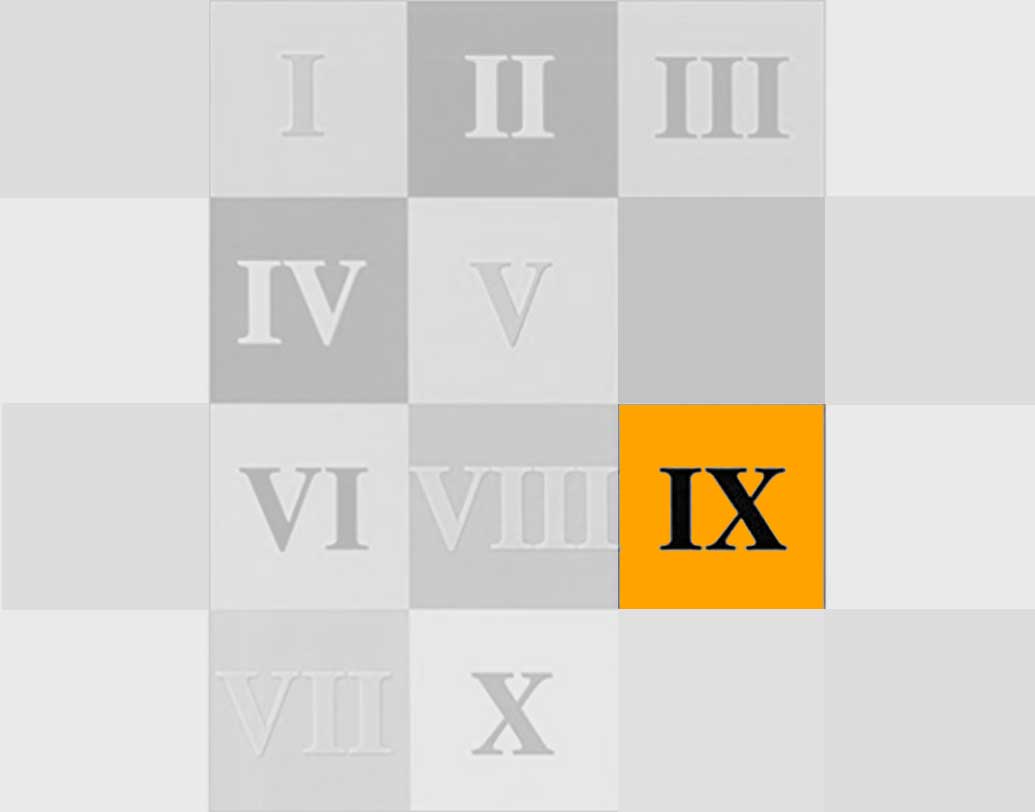 ল্যাটিন ‘সেপ্টেম’ মানে সাত। রোমান ক্যালেন্ডার অনুযায়ী সেপ্টেম্বর ছিল সপ্তম মাস। খ্রিস্টপূর্ব ৪৫ সালে যখন জুলিয়াস সিজার তার নাম অনুসারে জুলিয়ান ক্যালেন্ডার শুরু করলেন, সেখানে ক্রম অনুসারে প্রথম ছয়টা মাস ঠিক একই থেকে গেল। কিন্তু নতুন দুটো মাস জানুয়ারি ও ফ্রেব্রুয়ারি অতিরিক্ত যোগ হওয়ায় সেপ্টেম্বর হয়ে গেল নয় নম্বর মাস।