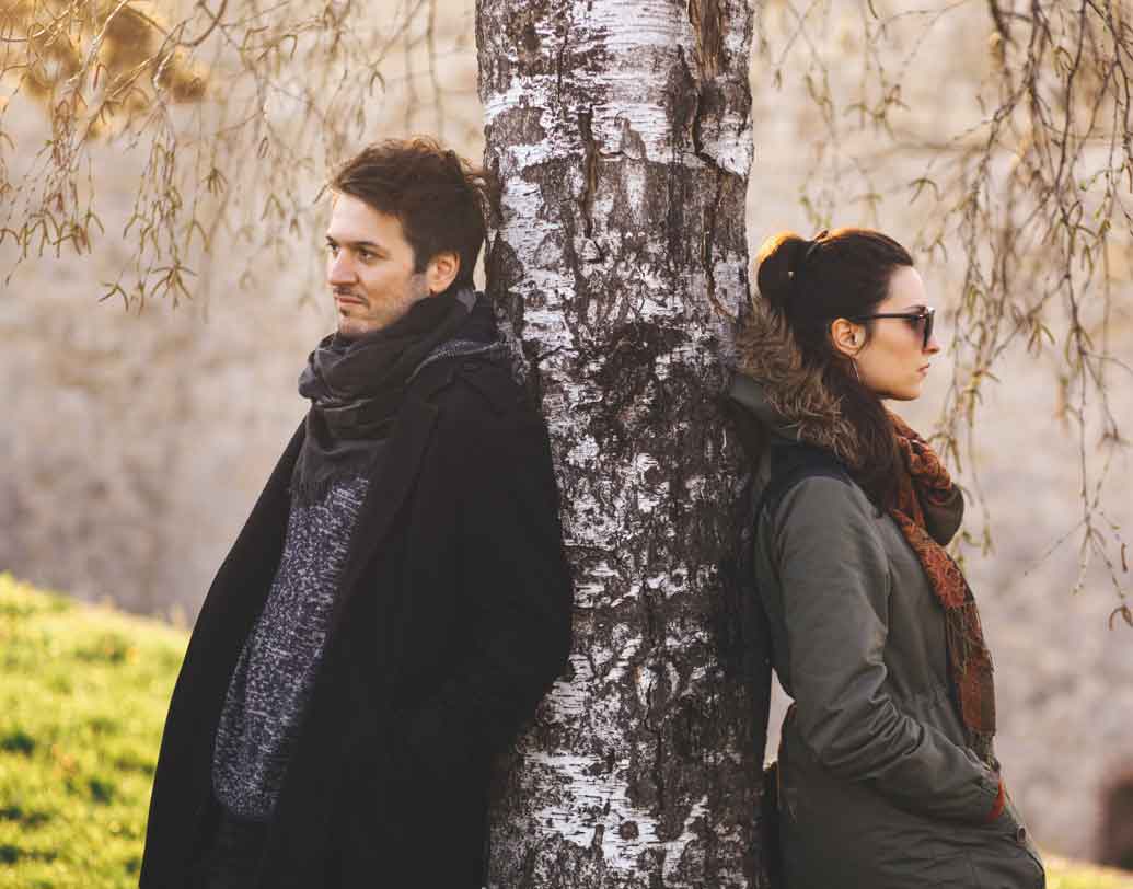 স্ত্রী’র সঙ্গে যে দিন খুশি ঝগড়া করুন, কিন্তু রবিবার কোনও দাম্পত্যকলহ চলে না কলোরাডোয়। এমনকি, স্ত্রী যদি মনে করেন, রবিবারও তাঁর সঙ্গে ঝগড়া করার জন্য স্বামীর বিরুদ্ধে আইনি পদক্ষেপ করতে পারেন। এতে জেলও হতে পারে স্বামীর!