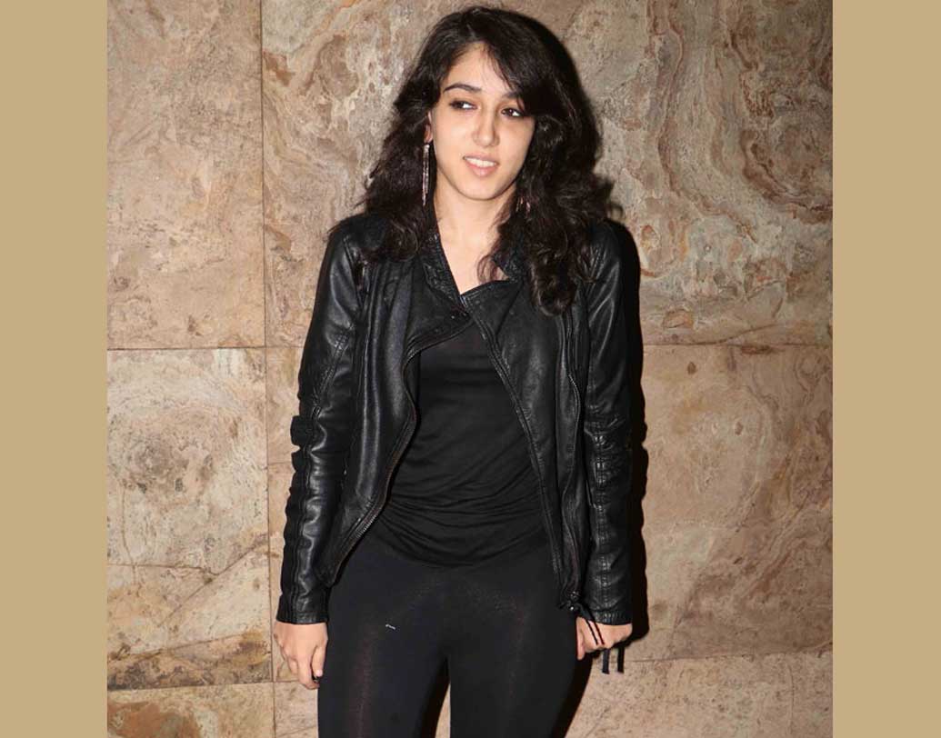 এই মেয়েটি নাকি পরিচালনায় আসতে চান। আবার অভিনেত্রী হতেও সমস্যা নেই তাঁর। অর্থাৎ সিনেমায় বেশ আগ্রহ রয়েছে, এমনটাই একটি টক শোয়ে তাঁর অভিভাবক জানিয়েছিলেন।