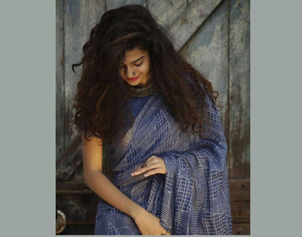 ফোর্বস পত্রিকার একটি সম্মানও রয়েছে এই তরুণীর দখলে। পেয়েছেন ওয়েব সিরিজের সবচেয়ে আশাজাগানো অভিনেতার পুরস্কারও।