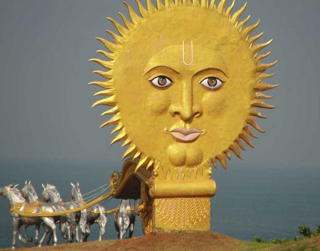 কারও মতে, সূর্য এ দিন নিজের ছেলেকে নিয়ে মকর রাশির অধিপতি শনির বাড়ি এক মাসের জন্য ঘুরতে গিয়েছিলেন। তাই এ দিনটিকে বাবা ছেলের সম্পর্কের একটি বিশেষ দিন হিসেবেও ধরা হয়।