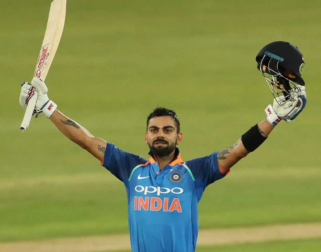 সুনীল গাওস্কর বলেছেন, ফিটনেস ঠিক রাখতে পারলে ক্রিকেট-দুনিয়ার সব রেকর্ড ভেঙে দেবেন কোহালি। কোহালি ২১০টি ইনিংসে ১০৩৩৯ রান করেছেন, সর্বোচ্চ রান ১৮৩। গড় ৫৯.৭৬, স্ট্রাইক রেট ৯২.৮৪, মোট সেঞ্চুরি ৩৯।