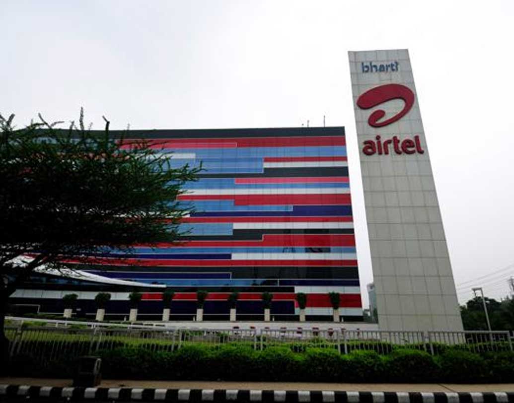 নভেম্বর থেকে ডিসেম্বরে এয়ারটেলে আপলোড স্পিড কমে হয়েছে ৪ এমবিপিএস থেকে ৩.৯ এমবিপিএস।