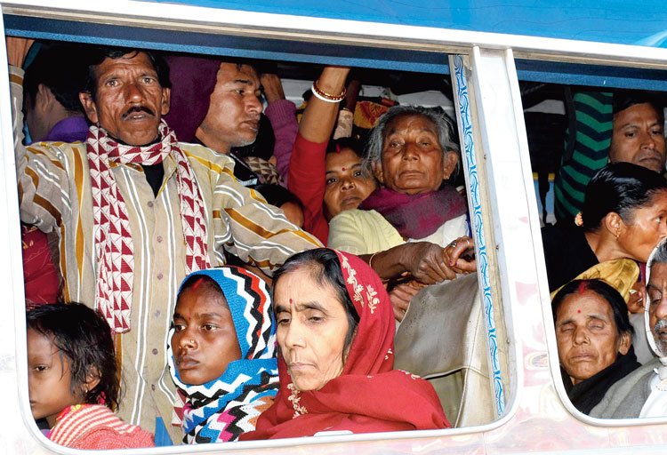 Shortage of bus in Bankura for Brigade rally