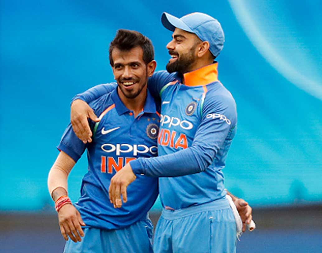 ভুবি-শামিরা ধাক্কা দেওয়ার কাজটা শুরু করেছিলেন। যাকে চরম পর্যায়ে নিয়ে যান যুজবেন্দ্র চহাল। ছয় উইকেট নিয়ে অজি আক্রমণের মেরুদণ্ডটাই ভেঙে দেন এই ভারতীয় লেগস্পিনার।