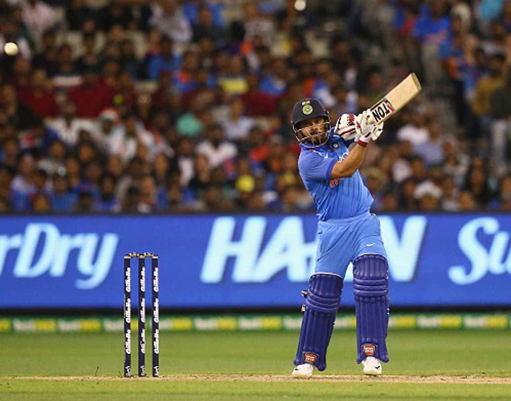 সব শেষে কেদার যাদবের কথাও বলতে হবে। চোট সারিয়ে বহু দিন বাদে দলে ফিরলেন। অস্ট্রেলিয়ার মাঠে এমন কঠিন পরিস্থিতিতে যে লড়াইটা কেদার করলেন, যে ভাবে ধোনির সঙ্গে পার্টনারশিপ করলেন, তাতে কোনও প্রশংসাই যথেষ্ট নয়।Ke