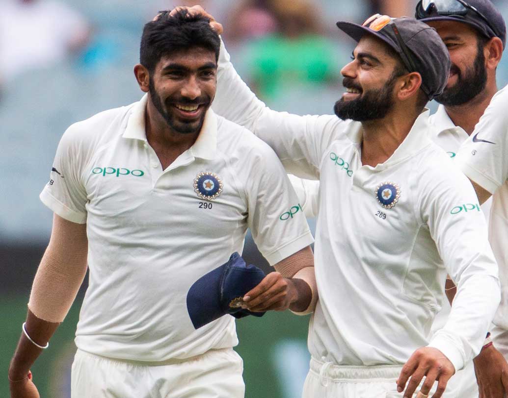 যশপ্রীত বুমরা: ‘লাস্ট, বাট নট দ্য লিস্ট’, গত ম্যাচে একাই কাঁপুনি ধরিয়ে দিয়েছিলেন শন মার্সদের ব্যাটিং লাইনে। ম্যাচে ৯ উইকেট নিয়ে বেশ কয়েকটি রেকর্ডও ভেঙে ফেলেছেন তিনি।