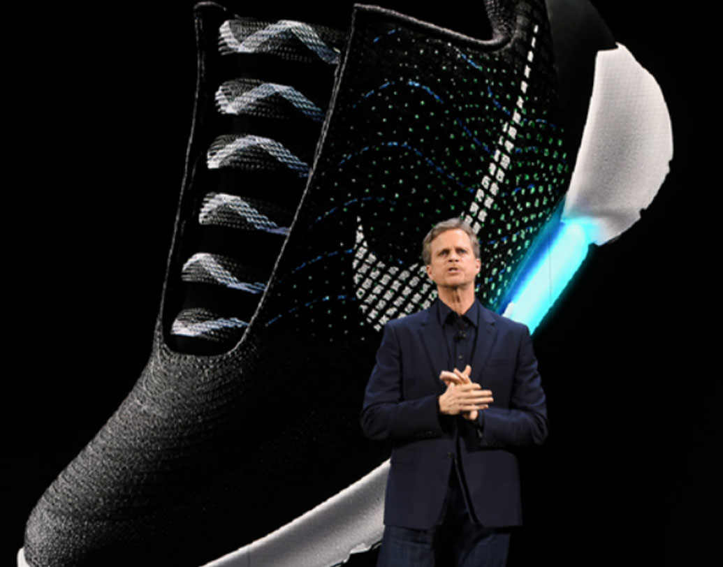 নাইকির নতুন সেলফ লেসিং এই জুতো প্রাথমিক ভাবে আমেরিকায় বিক্রি হবে বলে জানিয়েছে সংস্থা। দাম ৩৫০ মার্কিন ডলার। ভারতীয় মুদ্রায় যার দাম প্রায় ২৪৯৯০ টাকা।