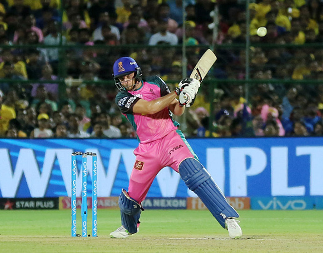 জস বাটলার এবং মনন ভোরা: বাটলার এখনও পর্যন্ত ৩৭টি আইপিএল ম্যাচ খেলেছেন। গড় ৩৪-এর বেশি। অন্য দিকে, প্রায় ৫০টি ম্যাচ খেলা ভোরা হাজারের বেশি রান করে ফেলেছেন।