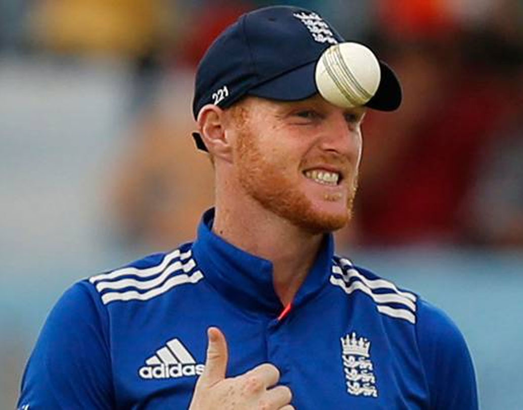 সাতে নামবেন অলরাউন্ডার বেন স্টোকস। গত বছরে ইংল্যান্ডের হয়ে ৩১৩ রান করেছেন তিনি। গড় ৪৪.৭১। রয়েছে তিনটি হাফ সেঞ্চুরি। এ ছাড়াও ১১ ইনিংসে ৫.৯১  ইকনমি রেটে নিয়েছেন পাঁচ উইকেট।