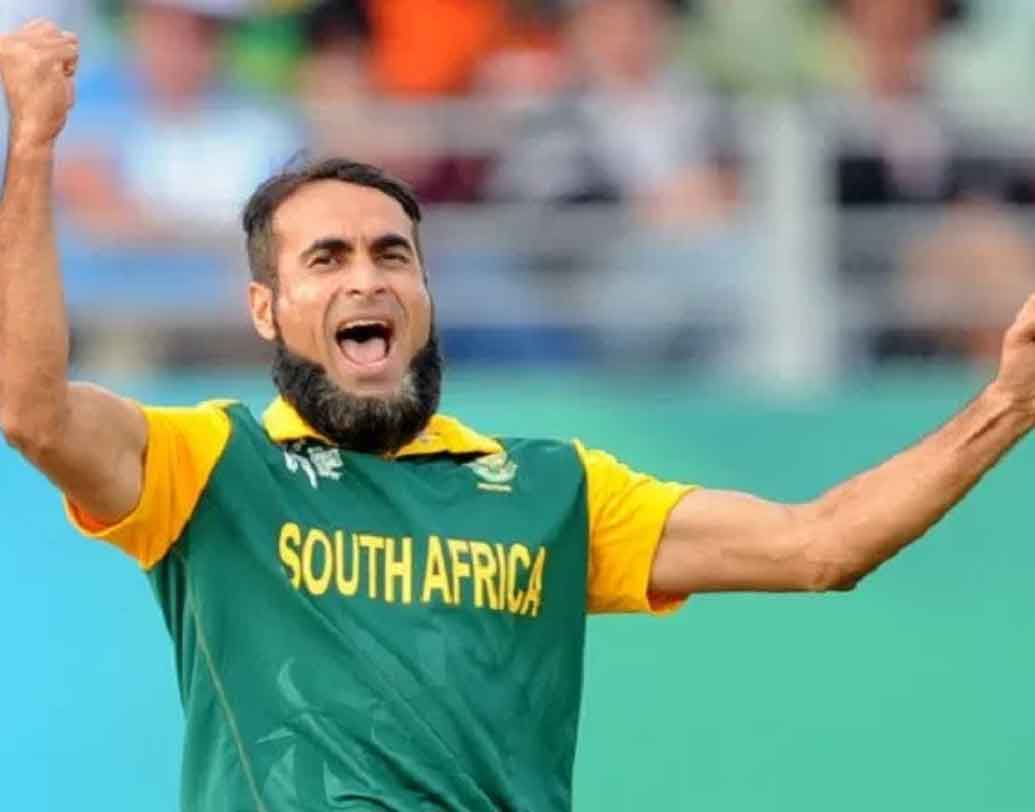 শামি পিছনে ফেললেন দক্ষিণ আফ্রিকার ইমরান তাহিরকে। ২০১৬ সালের ২৫ জুন বাসেতেরেতে ওয়েস্ট ইন্ডিজের বিরুদ্ধে শততম উইকেটটি পান তিনি। সেটি ছিল তাঁর ৫৮ তম ম্যাচ।