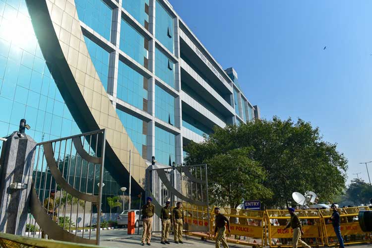 New 22 officers in CBI west  bengal chit fund unit 