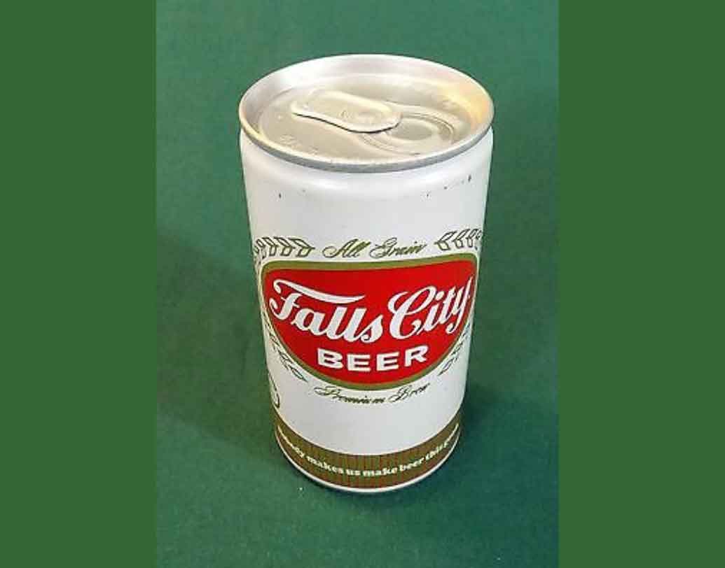কেন্টাকি ফলস সিটি ব্রিউইং কোম্পানি-র স্টে ট্যাব ক্যানই বর্তমানে ব্যবহার করা হয়। এই ক্যান সবদিক থেকেই নিরাপদ, এমনটাই বলছেন বিয়ারপ্রেমীরাও। বোতলের চেয়ে ক্যানের বিয়ারও বেশি বিক্রি হয় সারা বিশ্বজুড়ে।