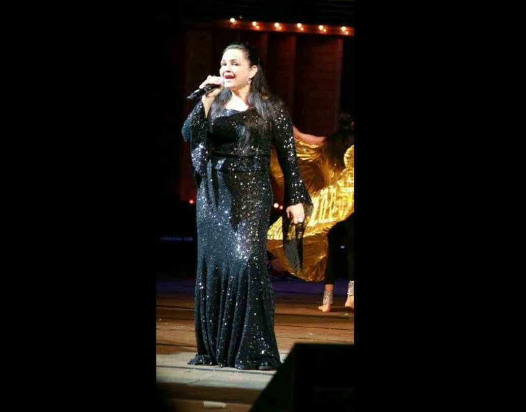 এই মুহূর্তে তিনি নিজের কিছু ইংরেজি গান নিয়ে কাজ করেছেন। আন্তর্জাতিক স্তরের বেশ কয়েক জন সঙ্গীত প্রযোজকের সঙ্গে কথাও হয়েছে তাঁর।