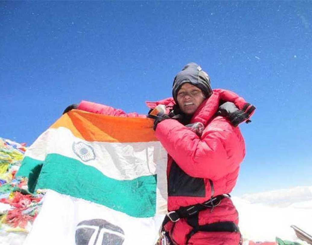 পদ্মভূষণ সম্মান পাচ্ছেন বাচেন্দ্রি পাল। প্রথম ভারতীয় মহিলা হিসাবে মাউন্ট এভারেস্ট জয় করেছিলেন তিনি।
