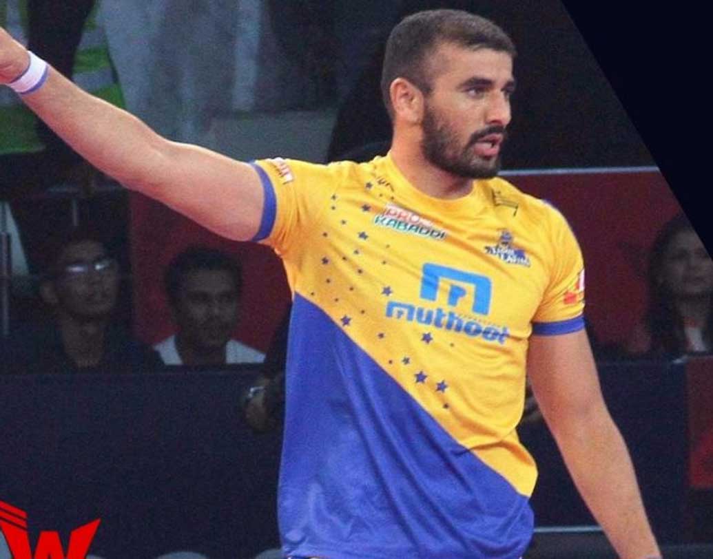 কবাডি তারকা অজয় ঠাকুর এই পুরস্কার পাচ্ছেন।