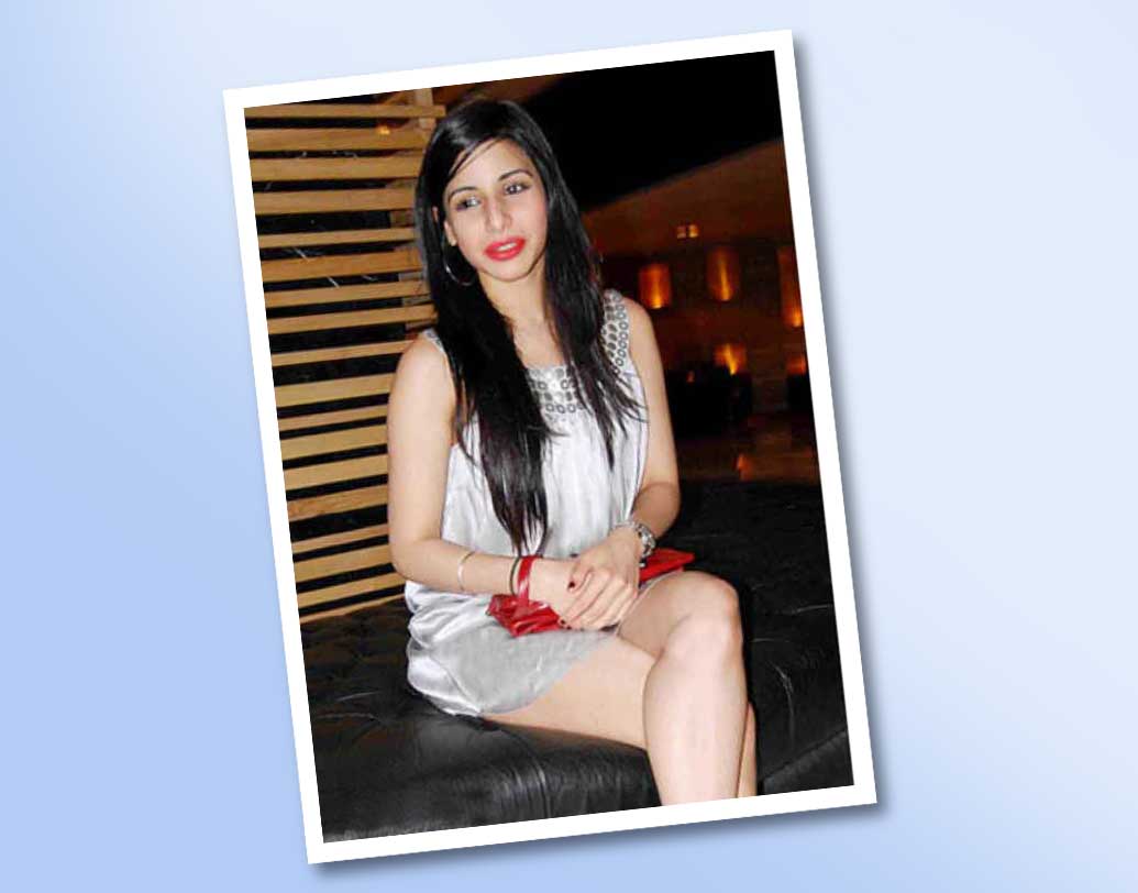 মাত্র দু’বছর বয়সেই বাবাকে হারিয়েছিলেন বলিউডের এই স্টার কিড।