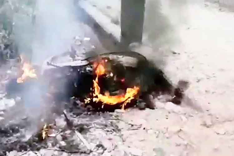 People has beaten two youth on the allegation of stealing goat