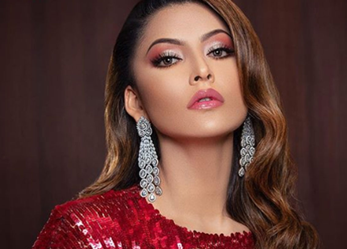 অভিনয়ের পাশাপাশি ঊর্বশী একজন ভীষণ ভাল নৃত্যশিল্পী। ‘আশিক বনায়া আপনে’ গানে অসাধারণ তাঁর পারফরম্যান্স।