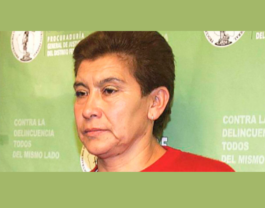 মেক্সিকোর কুখ্যাত খুনিদের মধ্যে এক কথায় উঠে আসে হুয়ানা বারাজার নাম। পেশাদার কুস্তিগীর হুয়ানা ৪২ থেকে ৪৮ বছরের বহু মহিলাকে খুন করেছিল। তবে এর সঠিক সংখ্যা নিয়ে মেক্সিকো প্রশাসন এখনও অন্ধকারে। অনেকের মতে, তা সংখ্যাটা ২৪ বা ৪৯ হতে পারে। ২০০৬-এ হুয়ানার গ্রেফতারির পর তার ৭৫৯ বছরের কারাবাসের সাজা শোনায় আদালত।