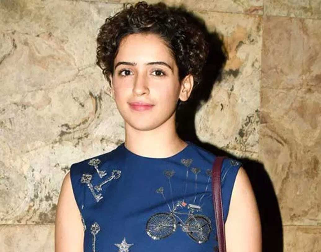 সানিয়া মলহোত্র: ‘দঙ্গল’ গার্ল এর ছবি ‘বধাই হো’ সুপার ডুপার হিট হয়েছে ২০১৮ সালে। কিন্তু ২০১৯ সালে তাঁর কোনও ছবি মুক্তির কথা নেই। পরবর্তী ছবি ২০২০ সালে।