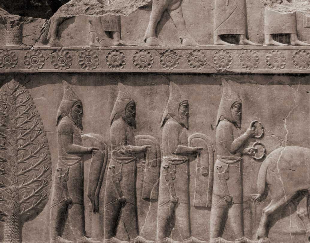 পৃথিবীজুড়ে আস্তে আস্তে বছরের প্রথম দিন কিছু একটা ঈশ্বরের কাছে উৎসর্গ করার বিষয়টি ছড়িয়ে পড়ে। বলিদানের কথাও বলেছেন কোনও কোনও ইতিহাসবিদ।