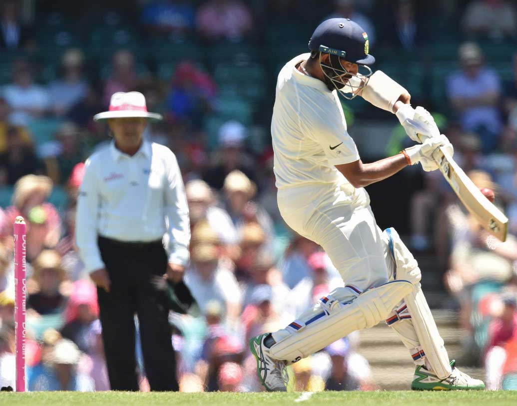পূজারা সব মিলিয়ে টেস্ট ক্রিকেটে এখনও পর্যন্ত ৬৮টি ম্যাচ ১১৪টি ইনিংস খেলে ৫৪২৬ রান করেছেন। গড় ৫১.১৮, স্ট্রাইক রেট ৪৬.৪৪।