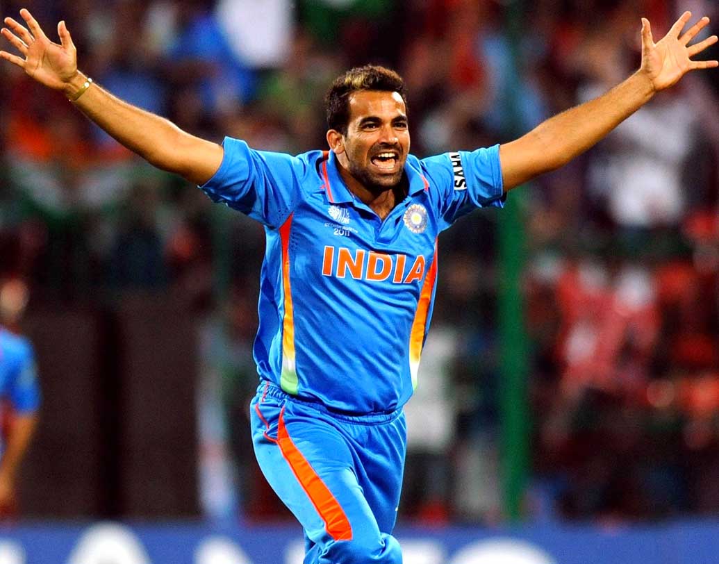 জাহির খান: ভারতের অন্যতম সফল পেসার। ২০১৫ সালে আন্তর্জাতিক ক্রিকেট থেকে অবসর নিয়েছেন।