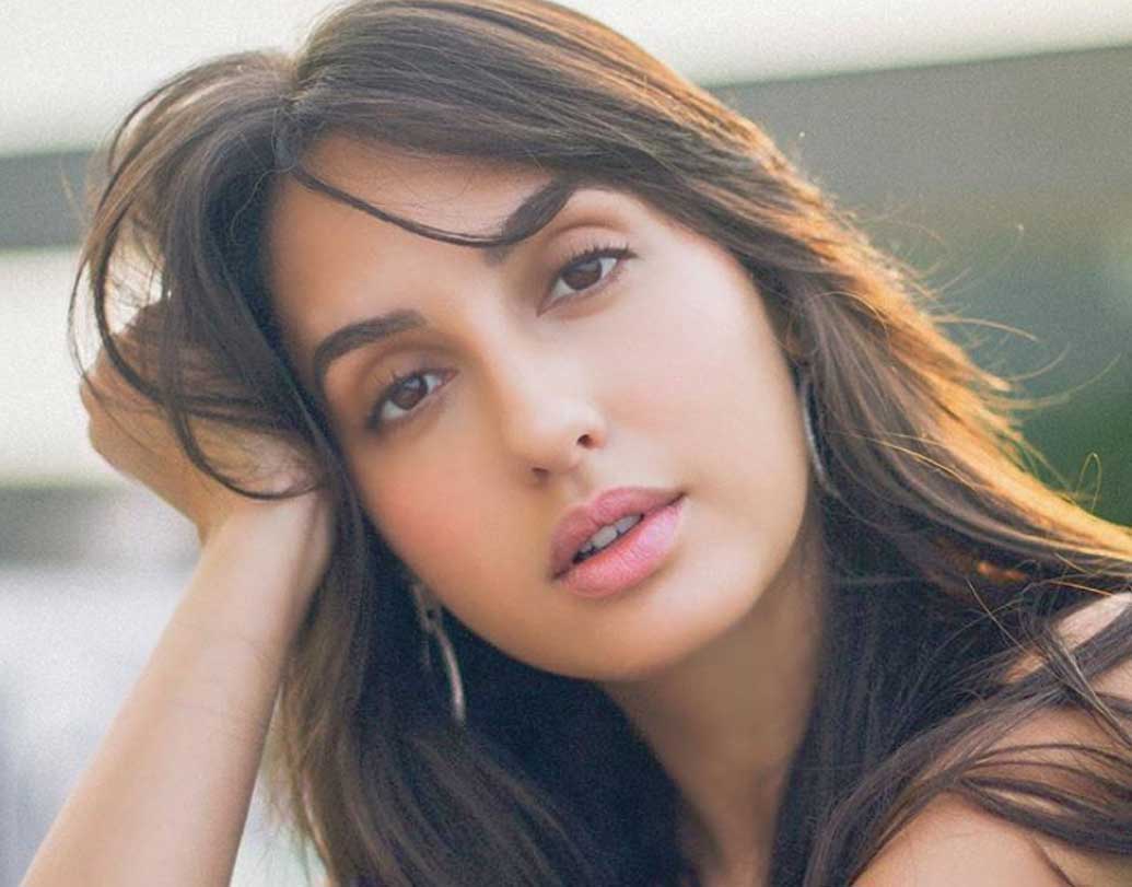 মূলত তেলুগু ইন্ডাস্ট্রি থেকেই তাঁর উত্থান। অভিনয়ের পাশাপাশি বেশ কিছু তেলুগু ছবিতে আইটেম নম্বরও করেছেন অভিনেত্রী। বলিউডে নোরার প্রথম ছবি ‘রোর: টাইগারস অব দ্য সুন্দরবনস’।