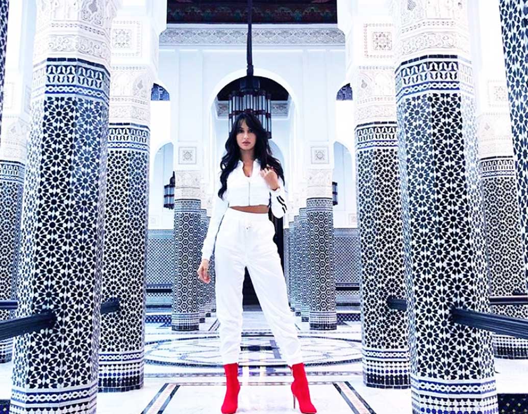 ‘বাহুবলী দ্য বিগিনিং’ এর ‘মনোহরি’ গানে নোরা ফতেহির নাচ অনেকেরই মনে আছে। ইমরান হাসমি এবং গুরমিত চৌধরি অভিনীত এবং বিক্রম ভট্ট পরিচালিত ‘মিস্টার এক্স’ ছবিতেও অভিনয় করেছিলেন নোরা।