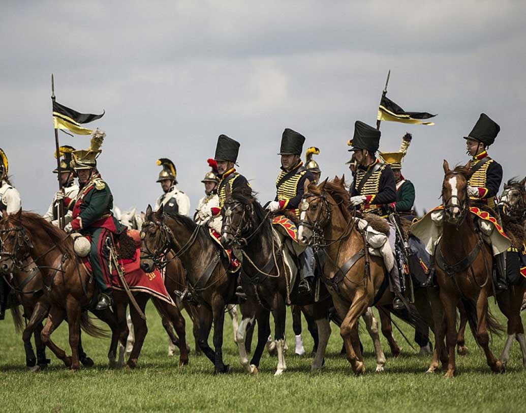 পোরিভায়েভ বলেন, ডিসেম্বরের মাঝে বরফ জমা লেকে কেন সোনা রাখা হবে? এর কোনও যুক্তি নেই। তবে প্রাচীন আমলের সোনার সন্ধানে লেকগুলি নিয়ে উৎসাহ বেড়েই চলেছে ২০০ বছর পেরোলেও।