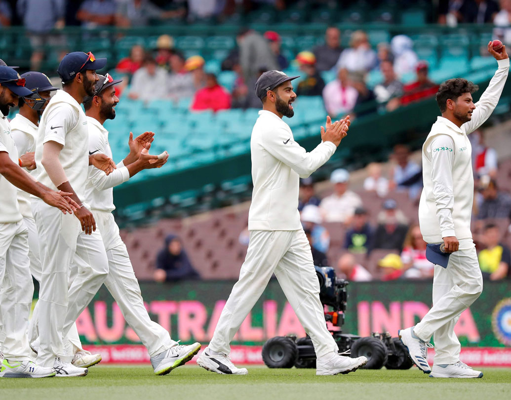 Australia follow-on at home for first time in 30 years dgtl