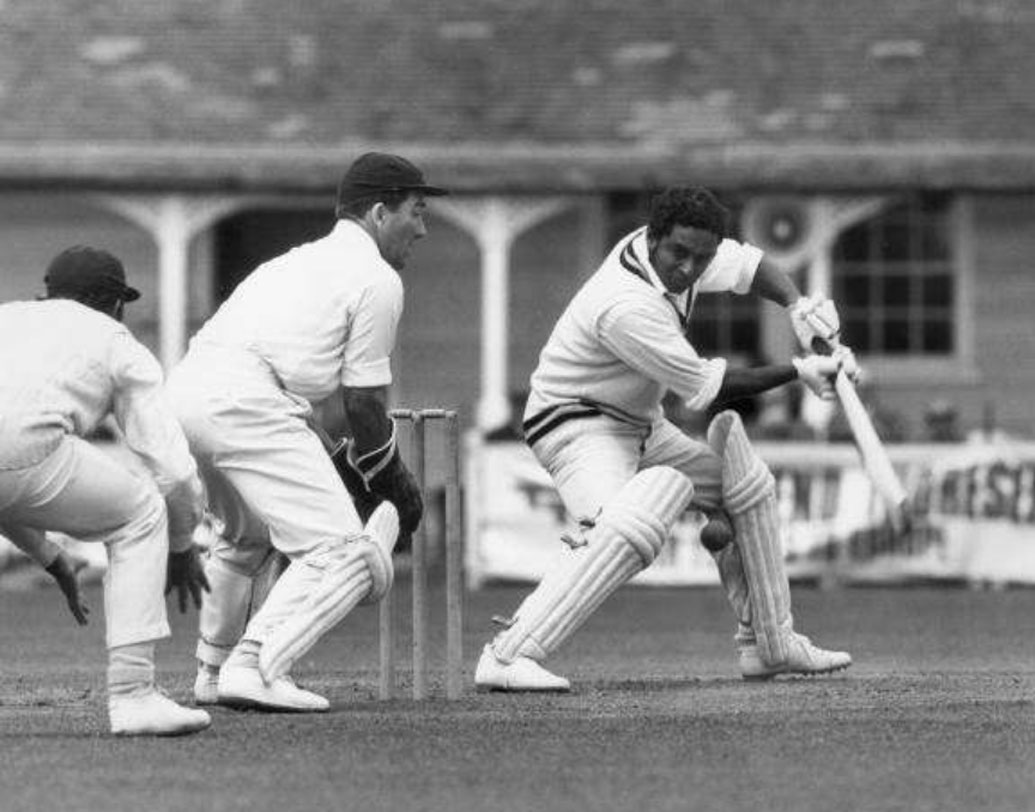 ওয়েস্ট ইন্ডিজ: পাঁচ ম্যাচের সিরিজে বাকি কোনওটারই ফয়সালা হয়নি। স্বাভাবিক ভাবেই সিরিজ জেতে ভারত। ওয়েস্ট ইন্ডিজের মাটিতে সেটাই প্রথম টেস্ট সিরিজ জয়।