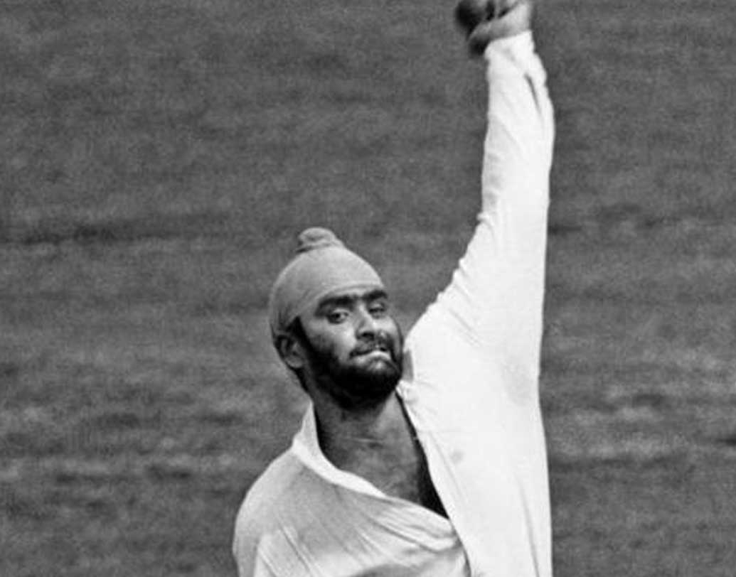 অস্ট্রেলিয়া: প্রথম বার অজিদের মাঠে জয় এসেছিল ১৯৭৭-’৭৮-এ। সিরিজের তৃতীয় ম্যাচে ২২২ রানে জেতে বিষেণ সিংহ বেদীর ভারত। যদিও সিরিজ ৩-২-এ হেরে যায় তারা।