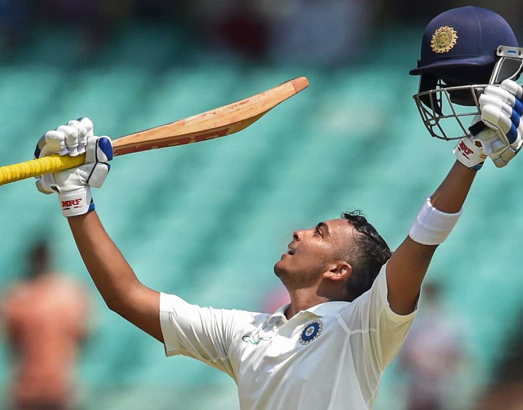 চোট সারিয়ে পৃথ্বী শ ফিরে এলে মূরলী বিজয়-লোকেশ রাহুল নন, বরং ময়াঙ্ক-পৃথ্বী জুটিই টেস্ট দলে ভারতের ওপেনার হিসাবে পাকা জায়গা করে নিতে পারবে।