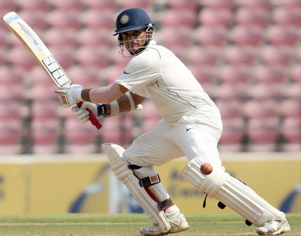 সৌরভ গঙ্গোপাধ্যায়: সৌরভের নেতৃত্বে বিদেশের মাঠে ১১টি টেস্ট জিতেছে ভারত। শতকরা হিসেবে ৩৯ শতাংশ।