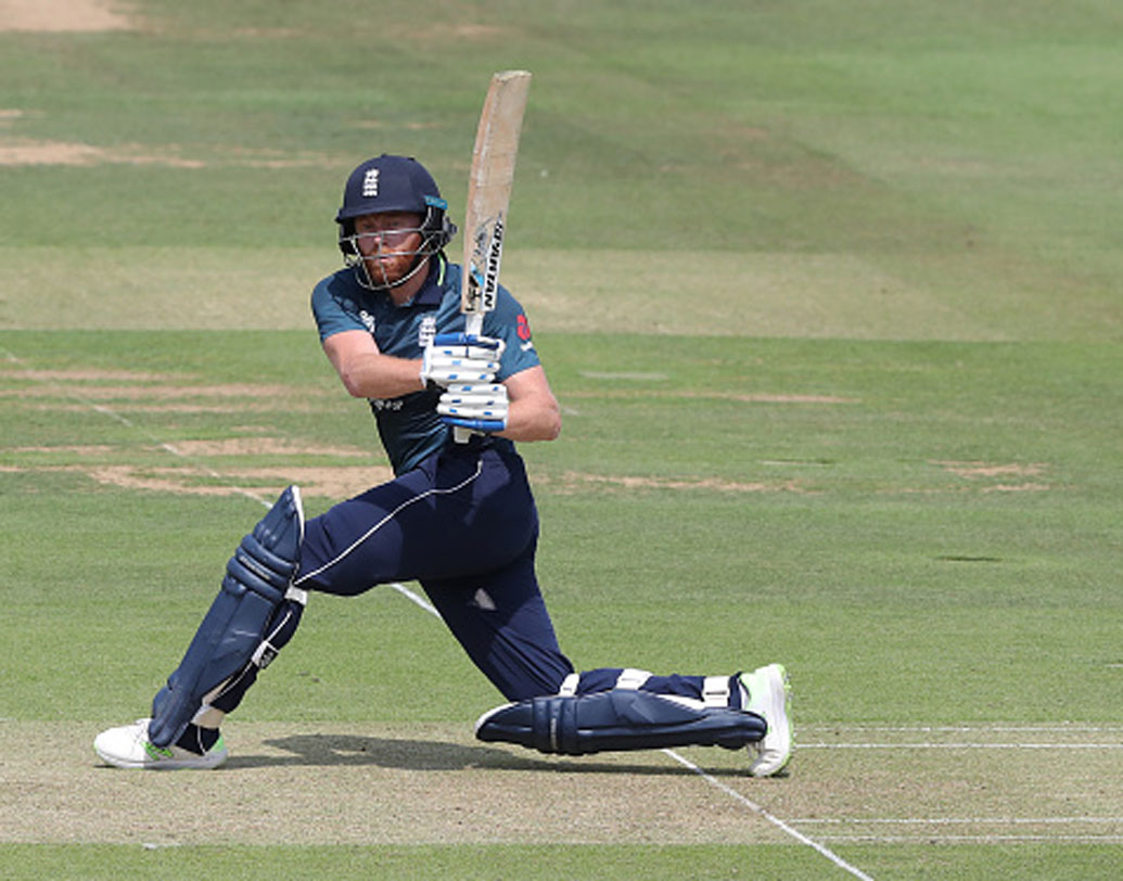 জনি বেয়ারস্টোর: ইংল্যান্ডের এই ডানহাতিও গত বছর হাজারের বেশি রান করেছিলেন। রয়েছে চারটি শতরান। গত বছর তৃতীয় সর্বোচ্চ রান সংগ্রহকারী ছিলেন তিনি।