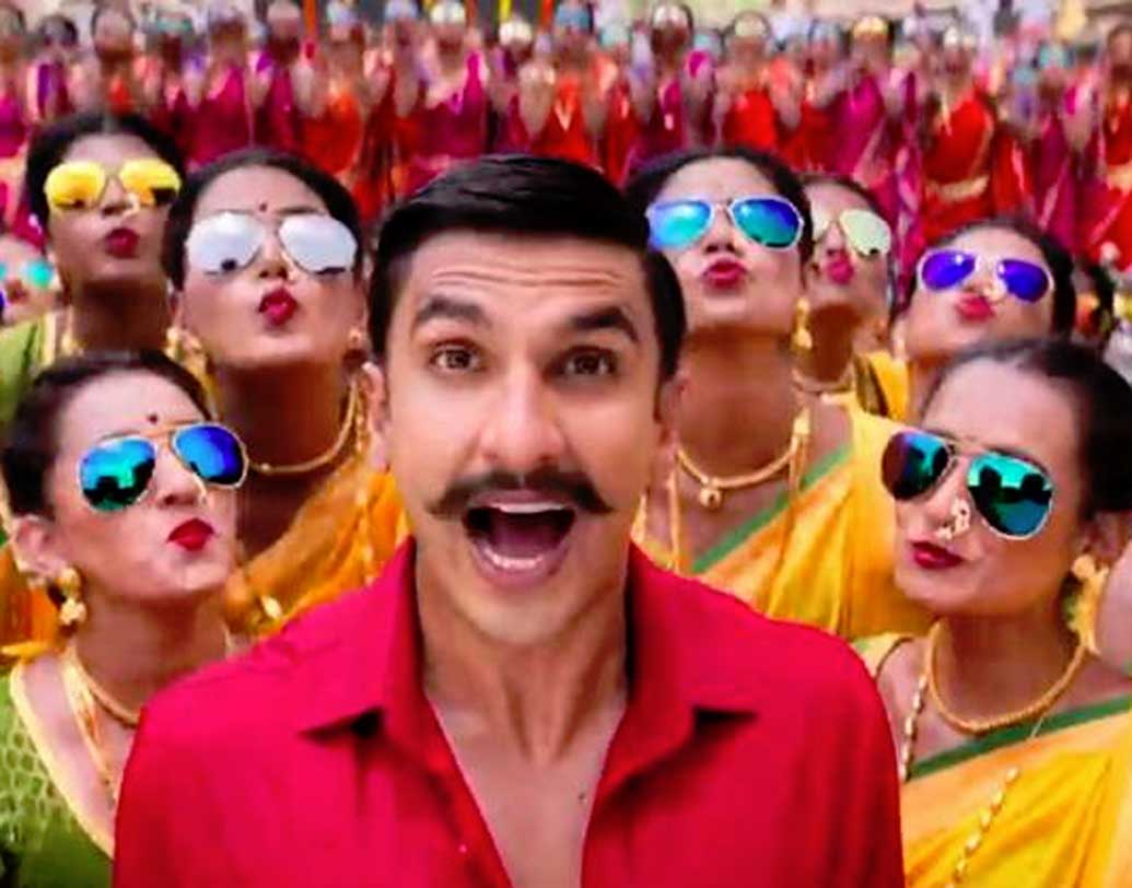 দ্রুততর ব্যবসার নিরিখে ‘সিম্বা’ রোহিতের তৃতীয় সফল ছবি। ‘সিম্বা’র ঠিক আগেই আছে ‘চেন্নাই এক্সপ্রেস’ এবং ‘গোলমাল এগেন’। ‘দিলওয়ালে’ ৪০০ কোটি টাকার ব্যবসা করেছিল। তবে ‘দিলওয়ালে’ দেশের থেকে বিদেশে বেশি ব্যবসা করেছিল।