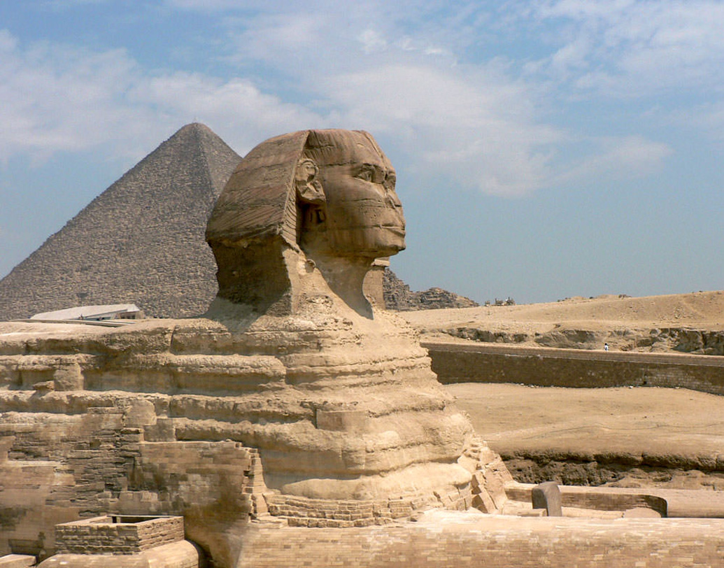 কিন্তু সেই লাইব্রেরি কোথায় তা কেউ বলতে পারেননি। অনেক মানুষের বিশ্বাস, গিজার দ্য গ্রেট স্ফিংসের নীচে যে গোপন দরজা মিলেছে। সেই দরজার ওপারেই রয়েছে এই লাইব্রেরি।